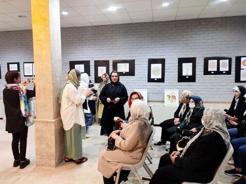 آ-شرقی- نمایشگاه نقاشی سالمندان