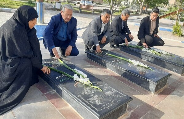 اردستان | آئین افتتاح ۲۶ طرح اشتغالزایی مددجویان بهزیستی