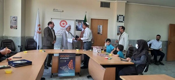 نجفآباد| با ولایت، انسان به سعادت و خوشبختی میرسد