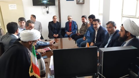 سیروان| تبریک‌ جمعی هفته بهزیستی  مسئولان شهرستان سیروان به رئیس و کارکنان بهزیستی