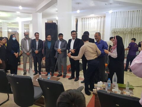 ببینیم / گزارش صدا و سیمای مرکز بوشهر از برگزاری جشن بزرگ ویژه مددجویان در دلوار