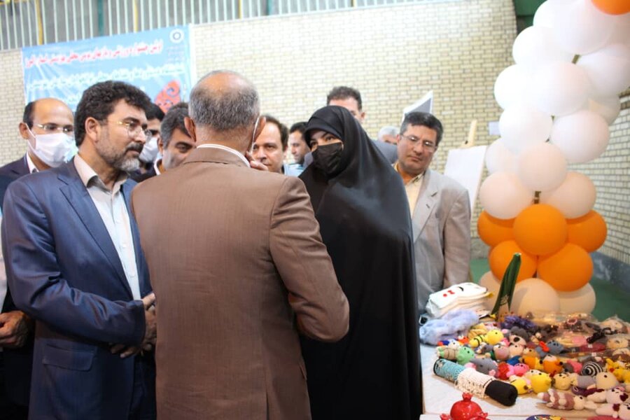 جشنواره ورزشي و بازي هاي بومي محلي و نمايشگاه دستاوردههاي جامعه هدف تحت پوشش بهزیستی استان البرز برگزار شد جشنواره ورزشي و بازي هاي بومي محلي و نمايشگاه دستاوردههاي جامعه هدف تحت پوشش بهزیستی استان البرز برگزار شد