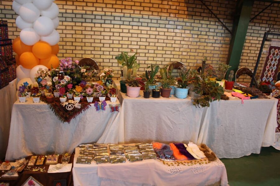 جشنواره ورزشي و بازي هاي بومي محلي و نمايشگاه دستاوردههاي جامعه هدف تحت پوشش بهزیستی استان البرز برگزار شد جشنواره ورزشي و بازي هاي بومي محلي و نمايشگاه دستاوردههاي جامعه هدف تحت پوشش بهزیستی استان البرز برگزار شد