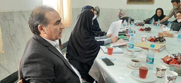 میز خدمت بهزیستی شهرستان کاشان برپا شد