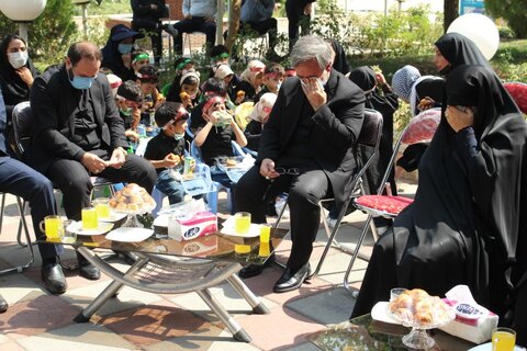 در راستای نهادینه کردن فرهنگ عاشوراییهمایش شیرخوارگان حسینی در شیرخوارگاه امام علی (ع) کرج برگزارشد