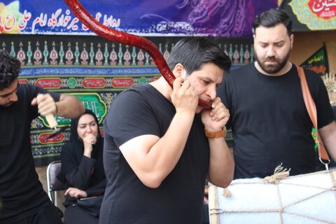 در راستای نهادینه کردن فرهنگ عاشوراییهمایش شیرخوارگان حسینی در شیرخوارگاه امام علی (ع) کرج برگزارشد