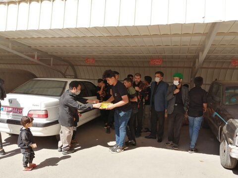 حضور هیئت عزاداران باب الحوائج حضرت ابوالفضل العباس علیه السلام شهرک بهزیستی در محل اداره کل بهزیستی خراسان جنوبی همزمان با هشتمین روز از ماه محرم