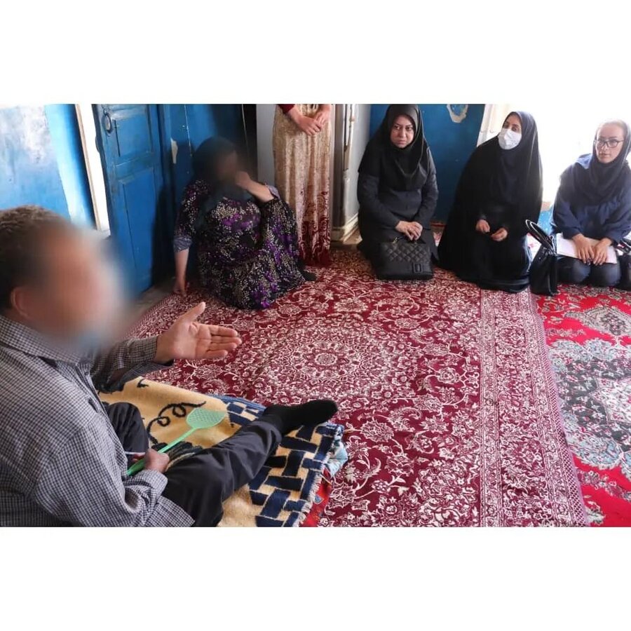 دیدار مدیرکل بهزیستی استان با خانواده های دارای چند معلول در روستاهای دور افتاده و صعب العبور ارومیه