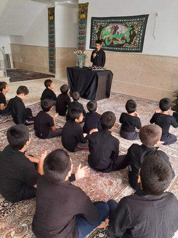 گزارش تصویری | مراسم عزای سرور سالار شهیدان در خانه های نگهداری فرزندان