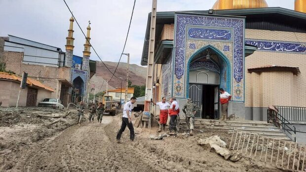 تیمهای «محب»، مسئول کاهش خسارت روحی افراد سیلزده