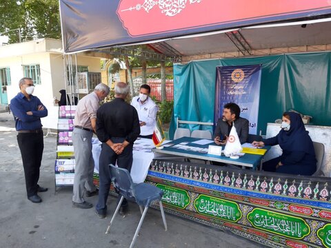 برپایی میز خدمت بهزیستی البرز در مصلّی نماز جمعه کلانشهر کرج