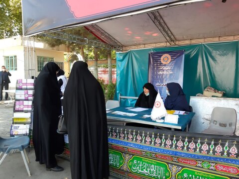 برپایی میز خدمت بهزیستی البرز در مصلّی نماز جمعه کلانشهر کرج