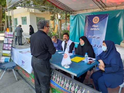 برپایی میز خدمت بهزیستی البرز در مصلّی نماز جمعه کلانشهر کرج