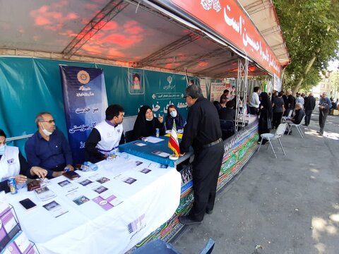 برپایی میز خدمت بهزیستی البرز در مصلّی نماز جمعه کلانشهر کرج