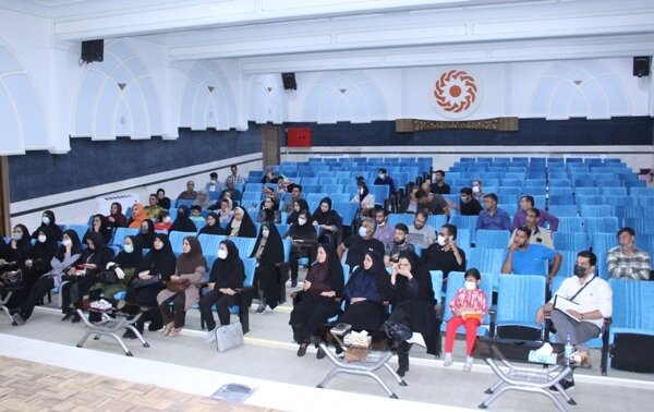 اولین دوره مهارتآموزی با موضوع پرورش میلورم برگزار شد