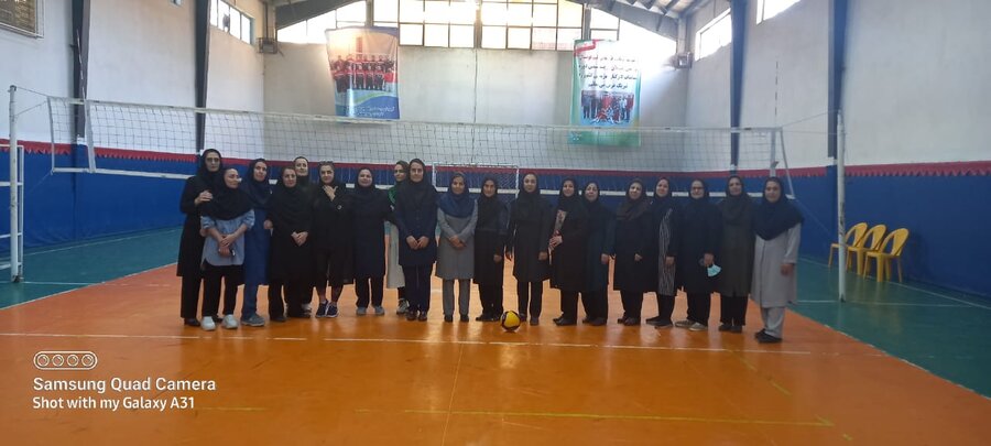 برگزاری مسابقه دوستانه تیم والیبال مردان و بانوان بهزیستی با تیمهای پیشکسوتان رشت و علوم پزشکی گیلان برگزاری مسابقه دوستانه تیم والیبال مردان و بانوان بهزیستی با تیمهای پیشکسوتان رشت و علوم پزشکی گیلان