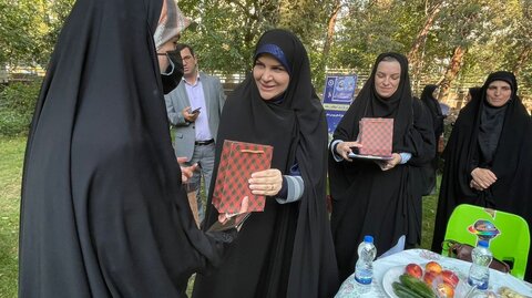 گزارش تصویری| تور خبری اصحاب رسانه در شیرخوارگاه های حضرت رقیه(س)، شبیر و آمنه برگزار شد