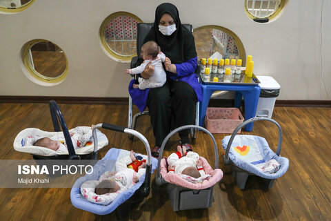 گزارش تصویری| بازدید اصحاب رسانه از شیرخوارگاه حضرت رقیه و شبیر