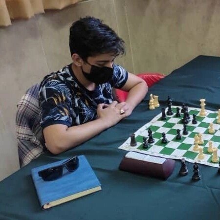 نوجوان کرمانی قهرمان شطرنج کشور شد
