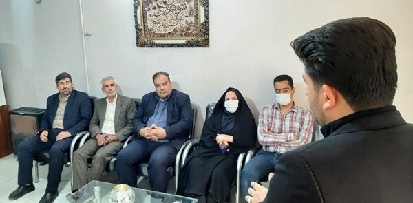 کاشان| آیین گرامیداشت شهید جواد قنایی آرانی- تنها کارمند شهید بهزیستی استان