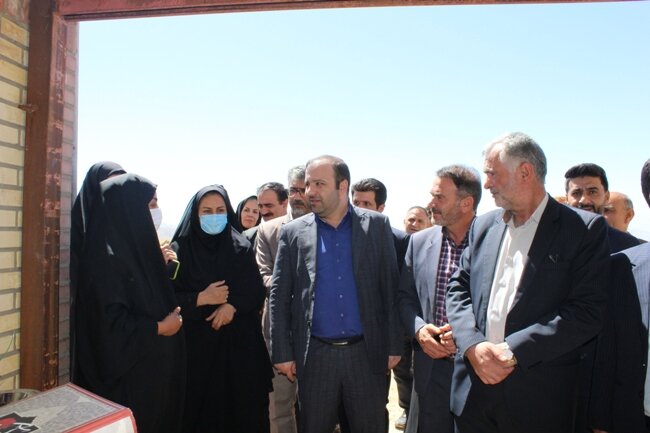 سمیرم| گزارش تصویری برگزاری آیین افتتاحیه مسکن