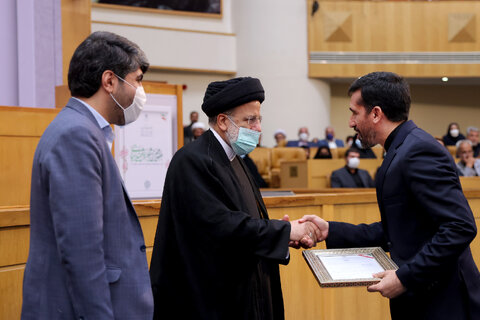 کسب رتبه برتر سازمان بهزیستی کشور در هفدهمین جشنواره شهید رجایی