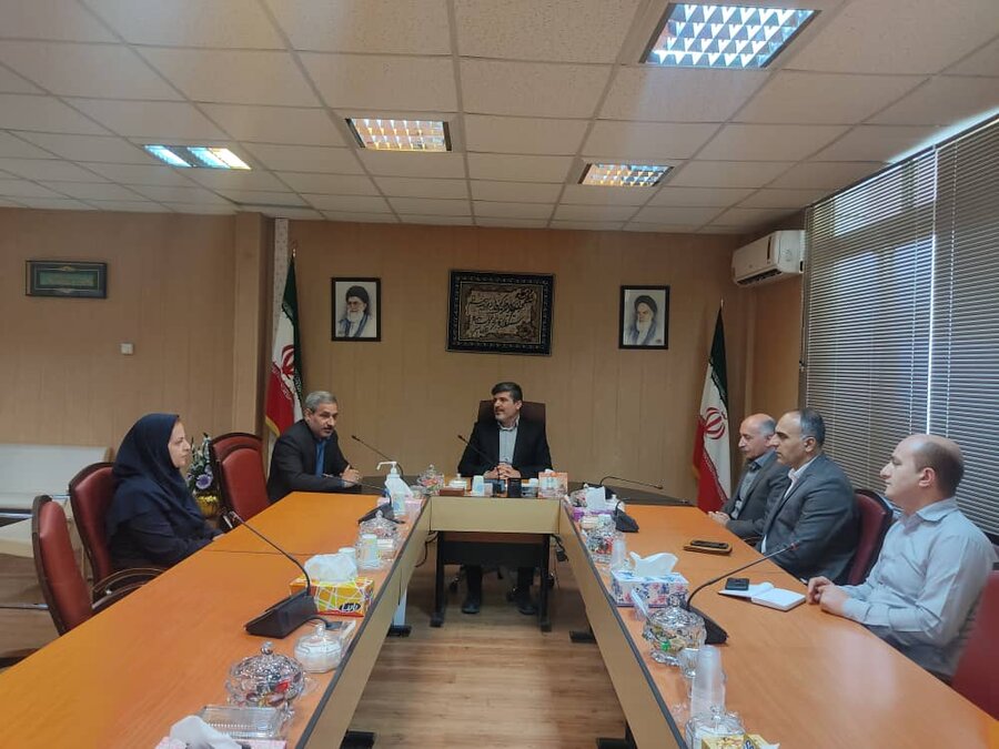 نشست معاون هماهنگی امور عمرانی استاندار کردستان با مدیرکل و معاونین بهزیستی استان