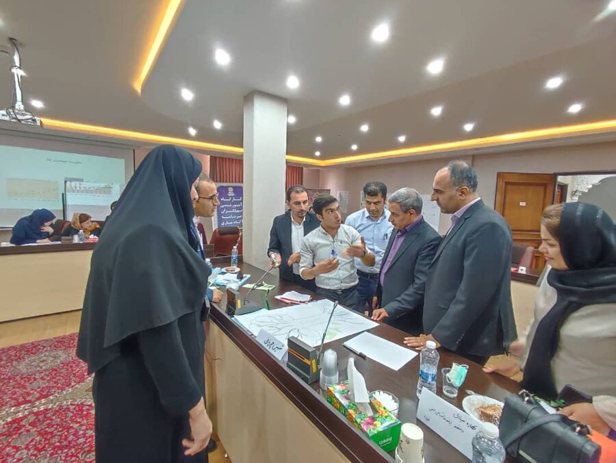 برگزاری برنامه آگاهسازی پیشگیری از معلولیتهای دوران سالمندی ویژه تسهیلگران