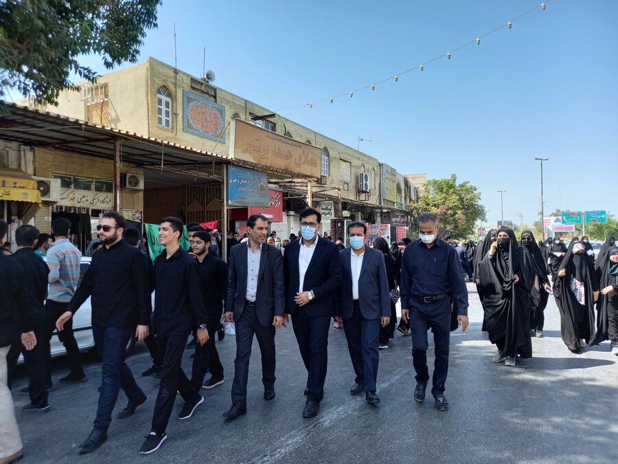 حضور مدیر کل و معاونین بهزیستی در راهپیمایی مردم استان بوشهر