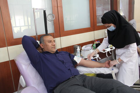 گزارش تصویری| اهدا خون کارکنان بهزیستی ایلام