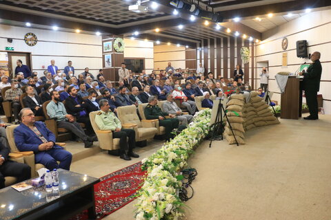 همایش گرامیداشت هفته دفاع مقدس در شرکت گاز استان گیلان برگزار شد.