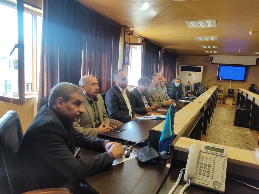 نشست هم اندیشی مدیران بهزیستی و صدا و سیمای مرکز کردستان