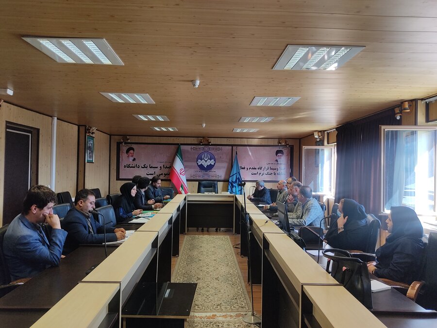 نشست هم اندیشی مدیران بهزیستی و صدا و سیمای مرکز کردستان