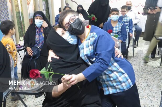 در رسانه / مراسم گرامیداشت هفته ملی سالمند در بوشهر برگزار شد