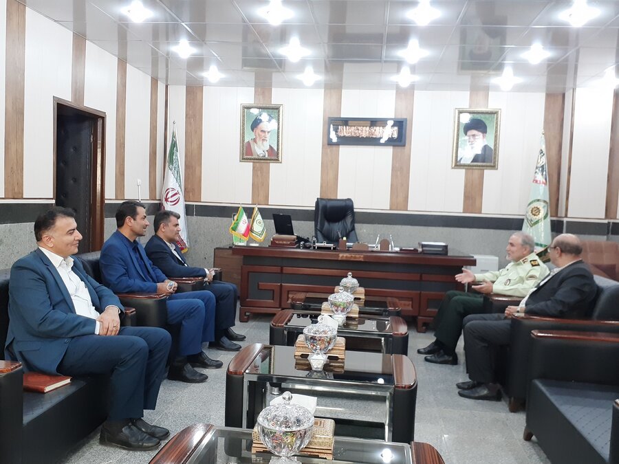 دیدار با فرمانده انتظامی