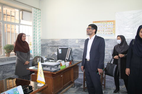گزارش تصویری ا دیدار سرپرست بهزیستی استان مرکزی با کارکنان بهزیستی شهرستان شازند