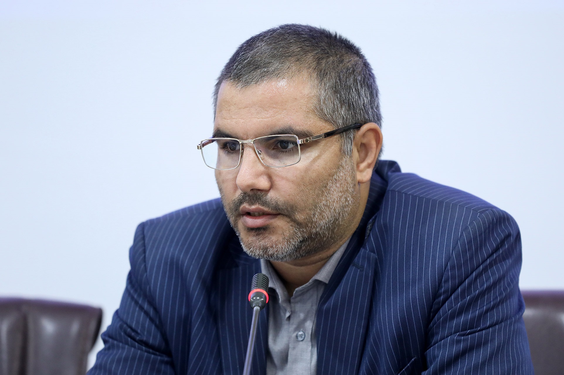 رونمایی از کتاب " نشانی بهشت "، حاوی ادعیه مخصوص زیارت حضرت رضا (ع) به خط بریل