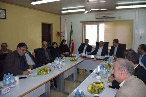 نشست هم اندیشی مدیرکل بهزیستی مازندران و مدیران حوزه صنعت، معدن و تجارت استان مازندران برگزار شد