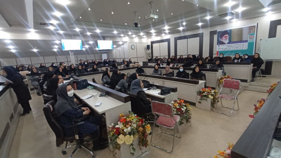 سنندج | برگزاری جلسه توجیهی طرح غربالگری اضطراب کودکان ۵ تا ۶ ساله