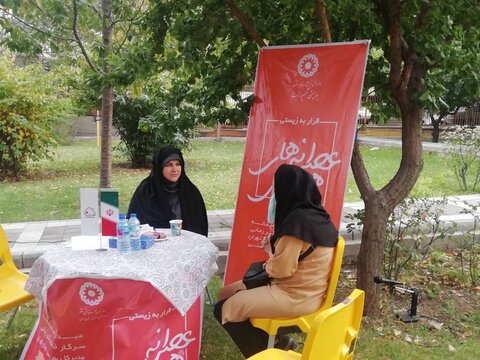 دیدار مدیرکل بهزیستی استان تهران با کارکنان در قالب عصرانه های همدلی