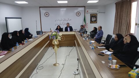نشست صمیمی مدیرکل بهزیستی مازندران با کارکنان اداره بهزیستی شهرستان ساری برگزار شد