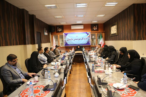 جلسه شفاف سازی و پاسخگویی به سوالات کارکنان در حوزه پرسنلی در اداره کل بهزیستی مازندران برگزار شد