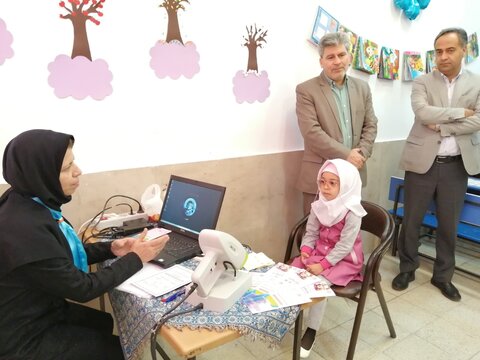 مراسم نمادین اجرای برنامه غربالگری بینایی کودکان ۳ تا ۶ سال استان خراسان جنوبی برگزار شد