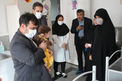 مدیرکل اتباع خارجی استان به همراه مدیرکل بهزیستی البرز از شیرخوارگاه امام علی(ع) کرج بازدید کرد