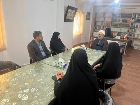 مدیرکل بهزیستی مازندران با امام جمعه سوادکوه شمالی دیدار کرد