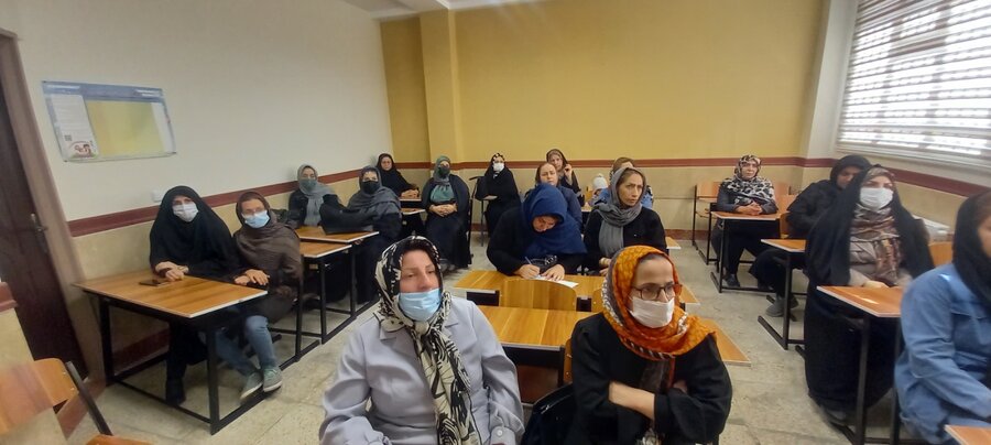 فیروزکوه| برگزاری کارگاه آموزشی با محوریت خودمراقبتی