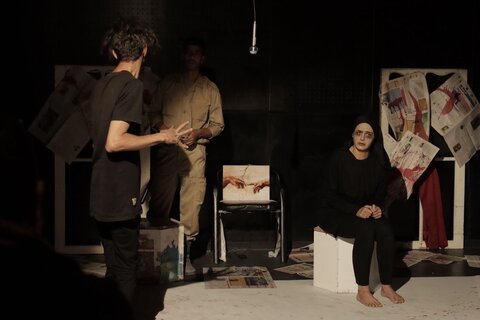 اجرای نمایش "مصاحبه" کاری از هنرمندان استان البرز