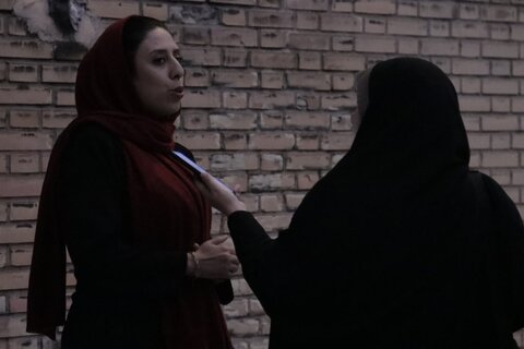 گزارش تصویری | نمایش "کسی شبیه تو مرا به دریا برد" کاری از هنرمندان استان اصفهان