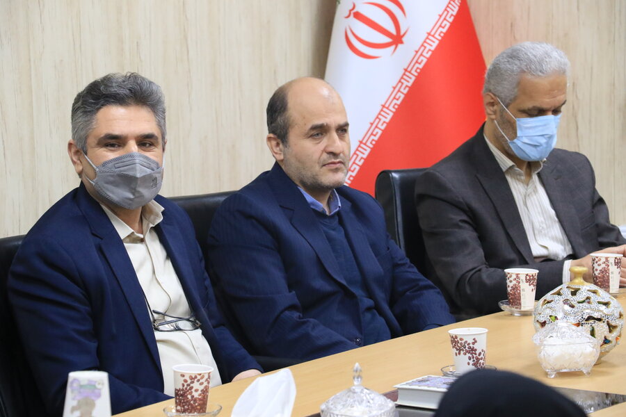 تقدیر مدیرکل بهزیستی گیلان از پرستاران شاغل در بهزیستی استان تقدیر مدیرکل بهزیستی گیلان از پرستاران شاغل در بهزیستی استان