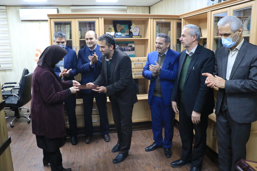 تقدیر مدیرکل بهزیستی گیلان از پرستاران شاغل در بهزیستی استان تقدیر مدیرکل بهزیستی گیلان از پرستاران شاغل در بهزیستی استان